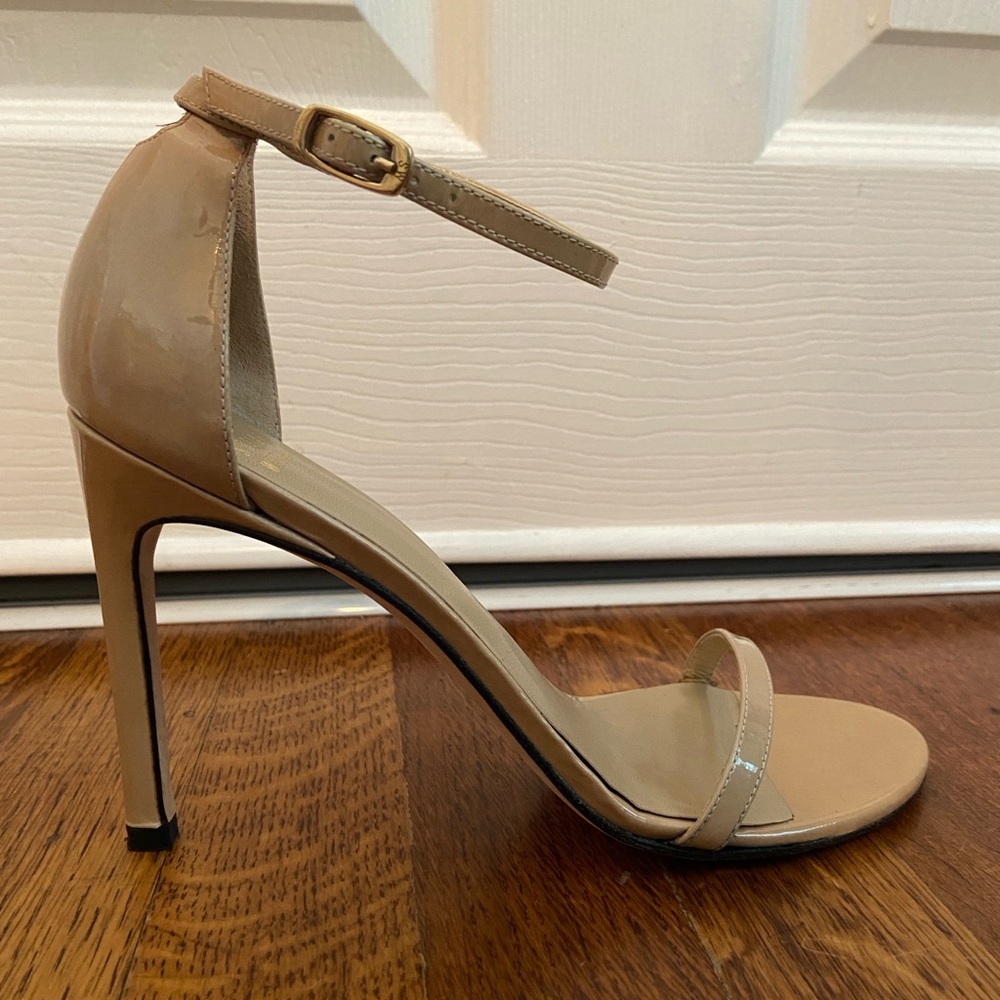 STUART WEITZMAN Patent Leather Sandals 7.5 M